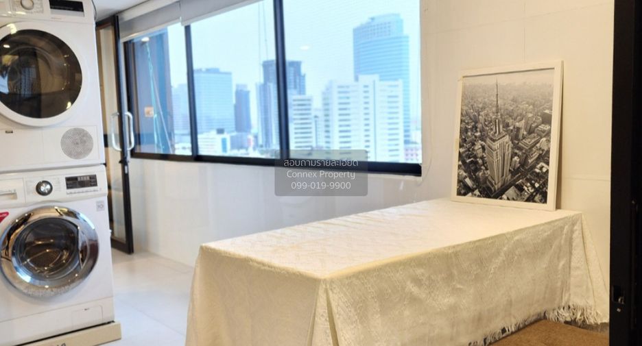 出售 2 卧室 公寓 在 Huai Khwang, 曼谷
