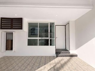 Casa adosada en venta de 3 habitaciones en Mueang Phuket, Phuket