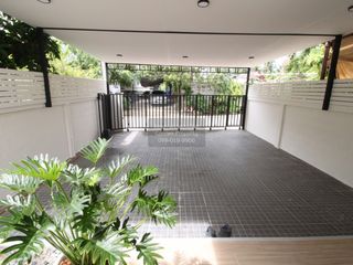 Haus zum Kauf mit 3 Zimmer in Thung Khru, Bangkok