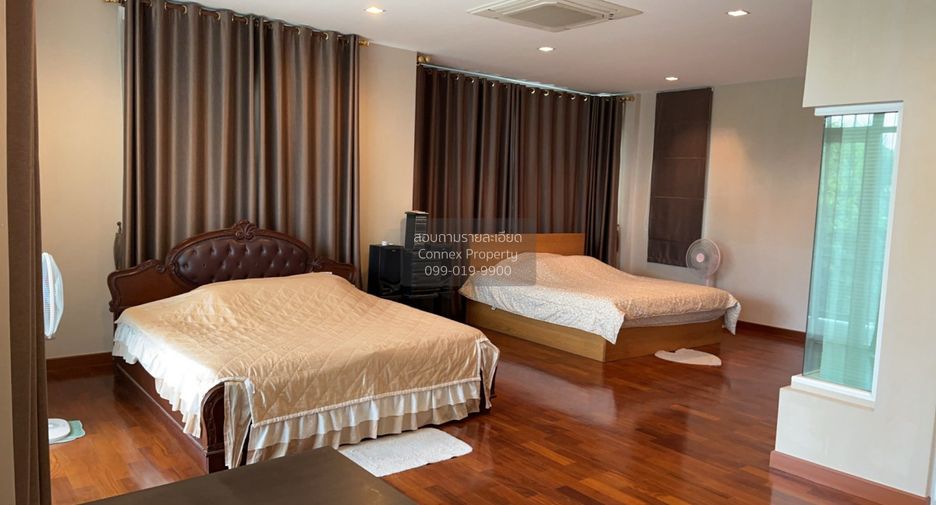 À vendre 5 chambres maison à Pak Kret, Nonthaburi