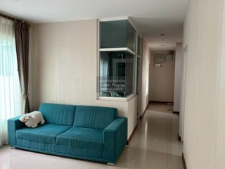 Casa en venta de 5 habitaciones en Pak Kret, Nonthaburi