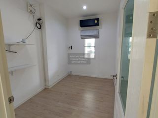 Haus zum Kauf mit 4 Zimmer in Sai Mai, Bangkok