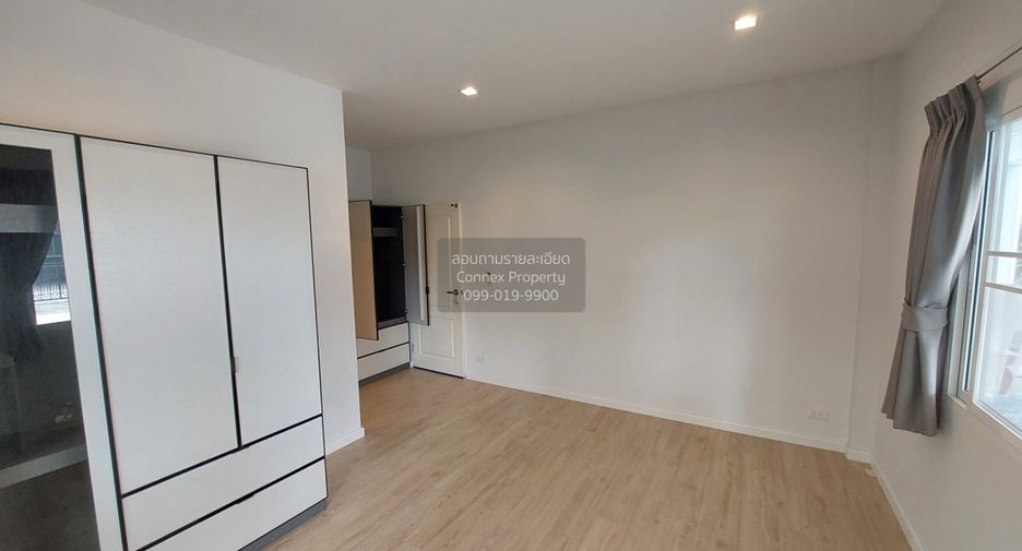 Haus zum Kauf mit 4 Zimmer in Sai Mai, Bangkok