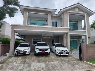 Haus zum Kauf mit 4 Zimmer in Sai Mai, Bangkok