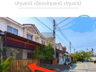 Casa adosada en venta de 3 habitaciones en Mueang Pathum Thani, Pathum Thani