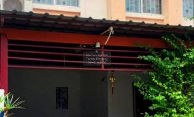 Casa adosada en venta de 3 habitaciones en Mueang Pathum Thani, Pathum Thani