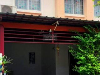 Casa adosada en venta de 3 habitaciones en Mueang Pathum Thani, Pathum Thani
