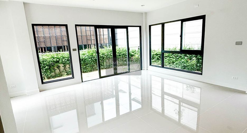 Haus zum Kauf mit 4 Zimmer in Thung Khru, Bangkok
