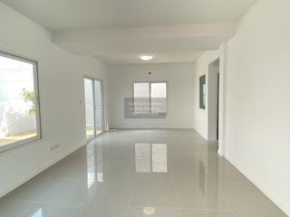 For sale 3 bedrooms house in Sam Phran, Nakhon Pathom