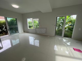 For sale 3 bedrooms house in Sam Phran, Nakhon Pathom