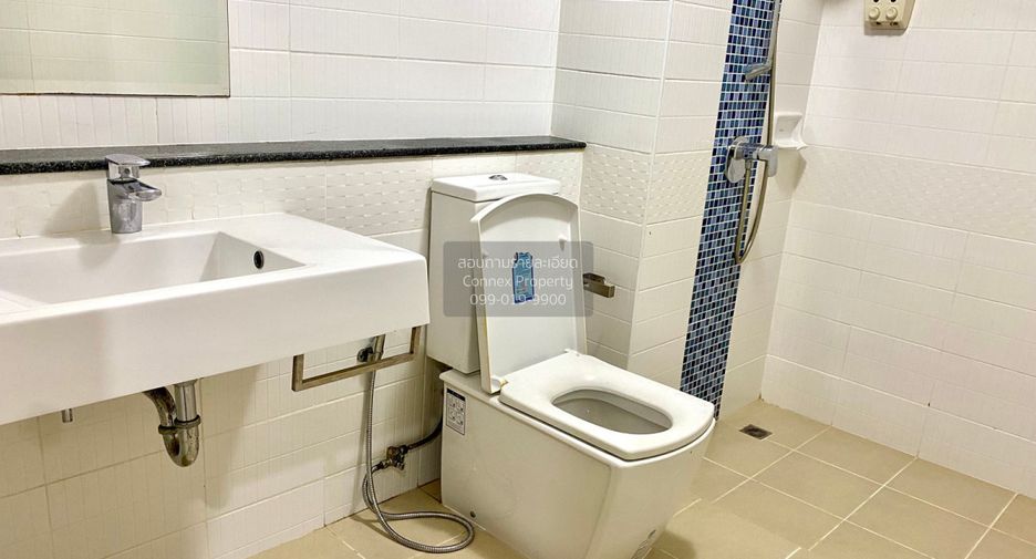 For sale 1 bed condo in Phasi Charoen, Bangkok