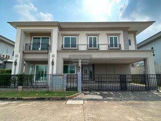 For sale 4 ベッドルーム house in Khlong Luang, Pathum Thani