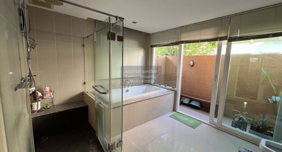 À vendre 5 chambres maison à Pak Kret, Nonthaburi