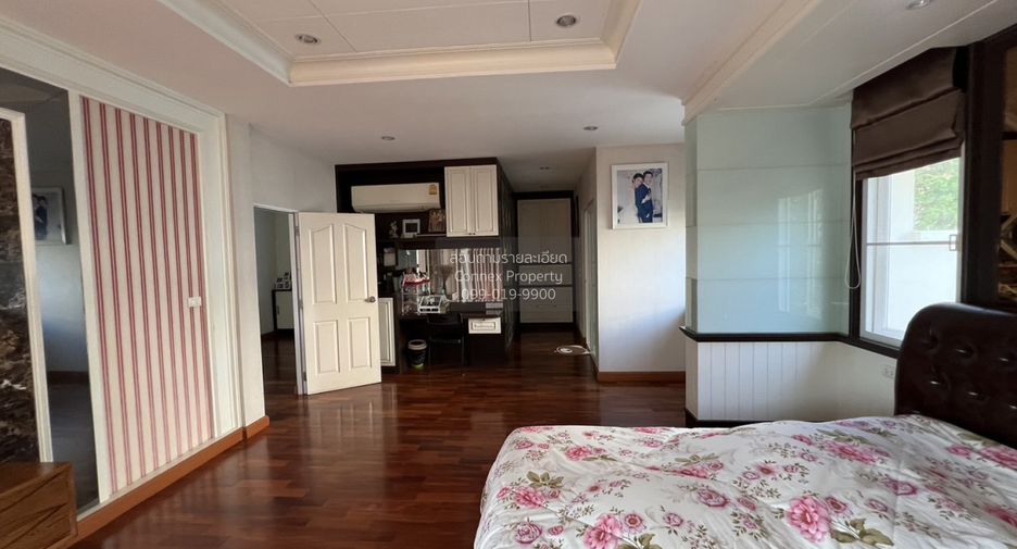 À vendre 5 chambres maison à Pak Kret, Nonthaburi