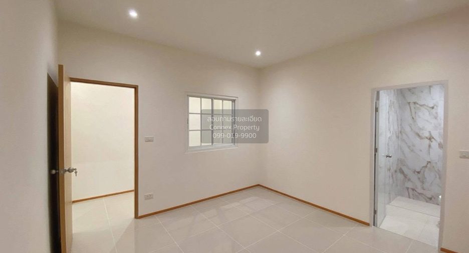 For sale 2 bedrooms townhouse in Mueang Phuket, Phuket