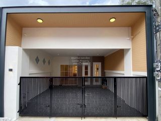 Casa adosada en venta de 2 habitaciones en Mueang Phuket, Phuket