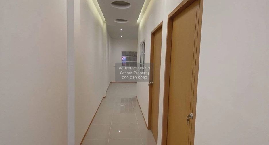 For sale 2 bedrooms townhouse in Mueang Phuket, Phuket