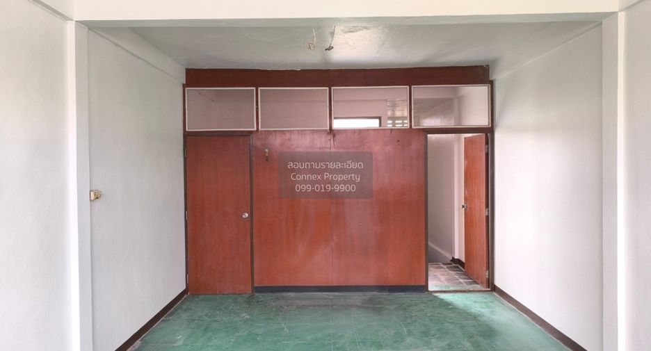 For sale 2 bedrooms retail Space in Lat Phrao, Bangkok