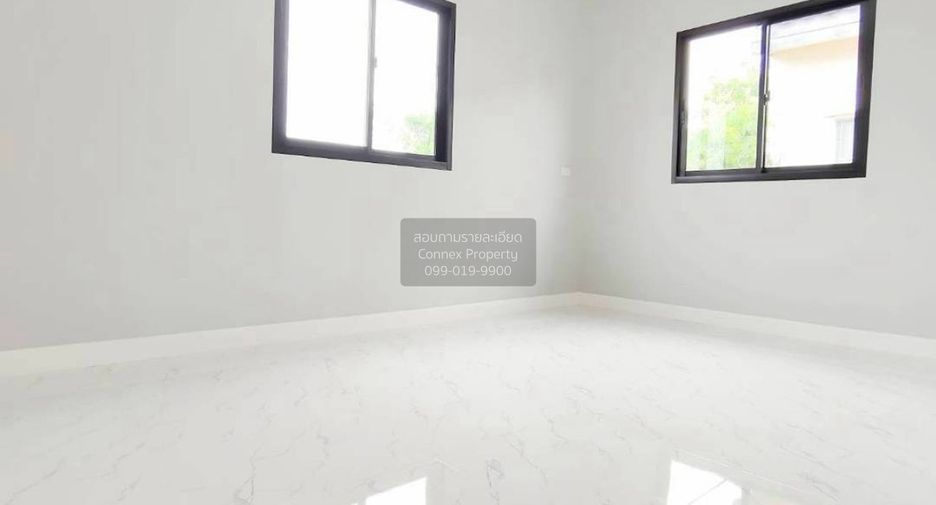 Casa adosada en venta de 4 habitaciones en Mueang Nonthaburi, Nonthaburi