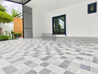 Casa adosada en venta de 4 habitaciones en Mueang Nonthaburi, Nonthaburi