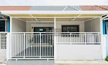 Reihenhaus zum Kauf mit 3 Zimmer in Bang Bua Thong, Nonthaburi