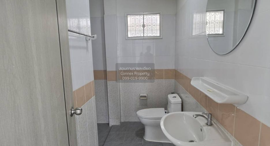 À vendre 3 chambres maison à Bang Phli, Samut Prakan