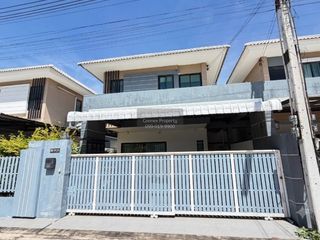 For sale 3 bedrooms house in Mueang Chon Buri, Chonburi