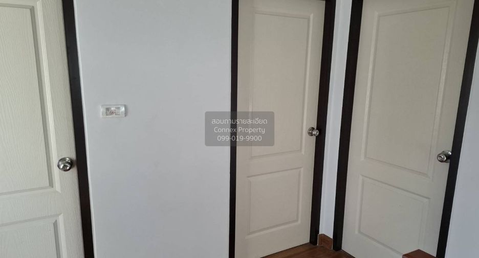 出售 3 卧室 独立屋 在 Mueang Pathum Thani, Pathum Thani