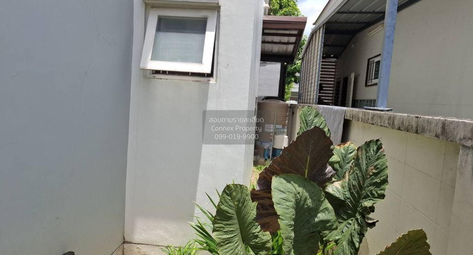 出售 3 卧室 独立屋 在 Mueang Pathum Thani, Pathum Thani