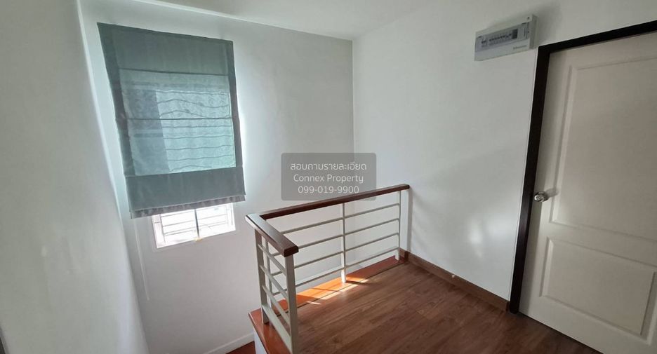 出售 3 卧室 独立屋 在 Mueang Pathum Thani, Pathum Thani