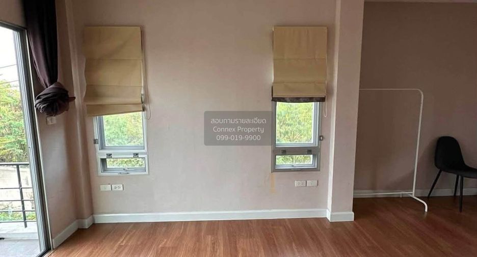 À vendre 3 chambres maison à Bang Bua Thong, Nonthaburi