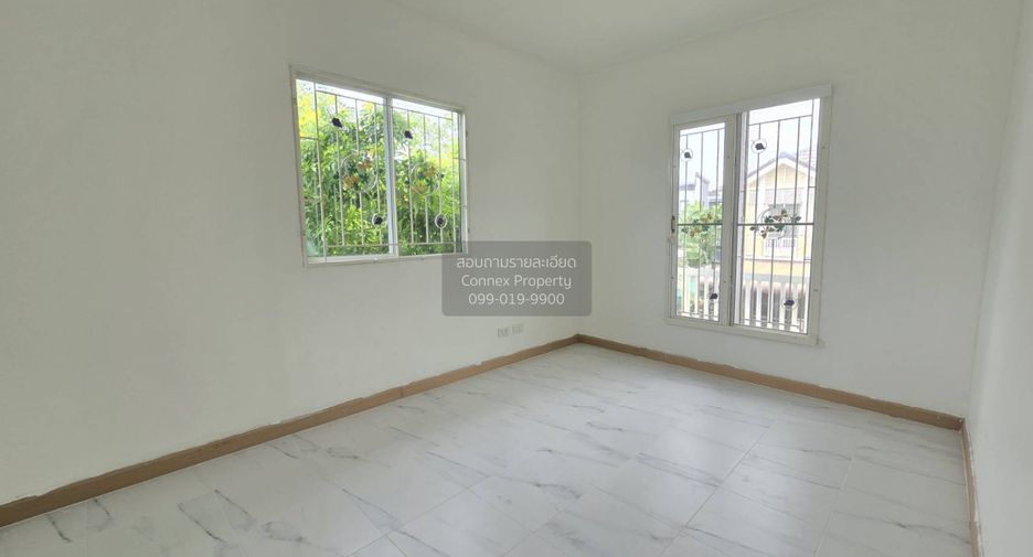 Casa adosada en venta de 3 habitaciones en Mueang Nonthaburi, Nonthaburi