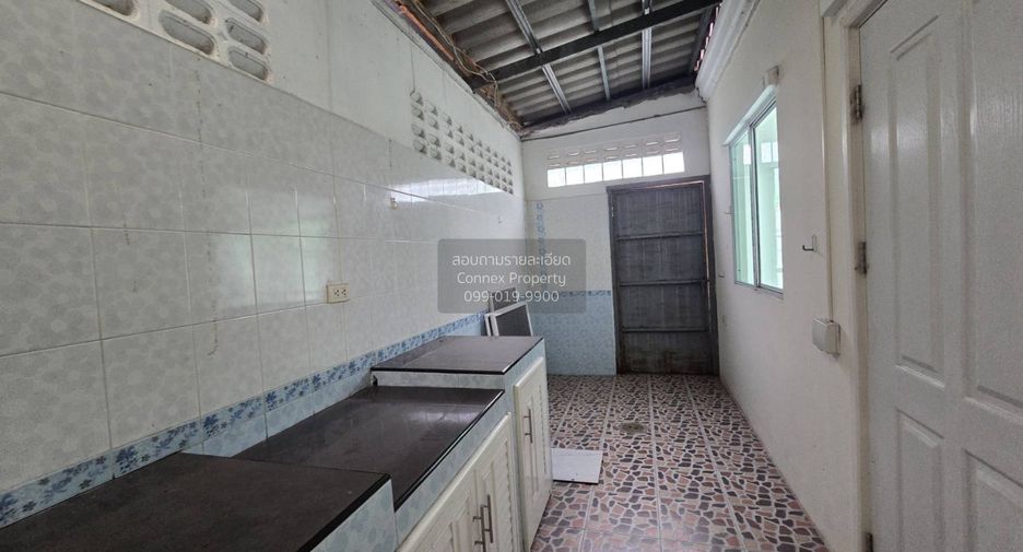 Casa adosada en venta de 3 habitaciones en Mueang Nonthaburi, Nonthaburi