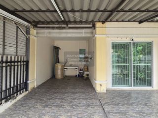 Casa adosada en venta de 3 habitaciones en Mueang Nonthaburi, Nonthaburi