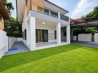 Haus zum Kauf mit 4 Zimmer in Don Mueang, Bangkok