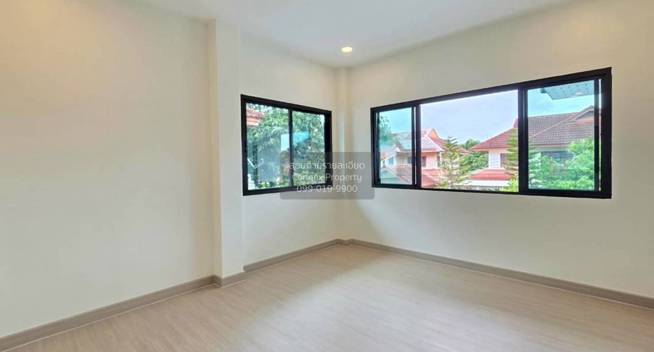 Haus zum Kauf mit 4 Zimmer in Don Mueang, Bangkok
