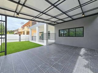 Haus zum Kauf mit 4 Zimmer in Don Mueang, Bangkok