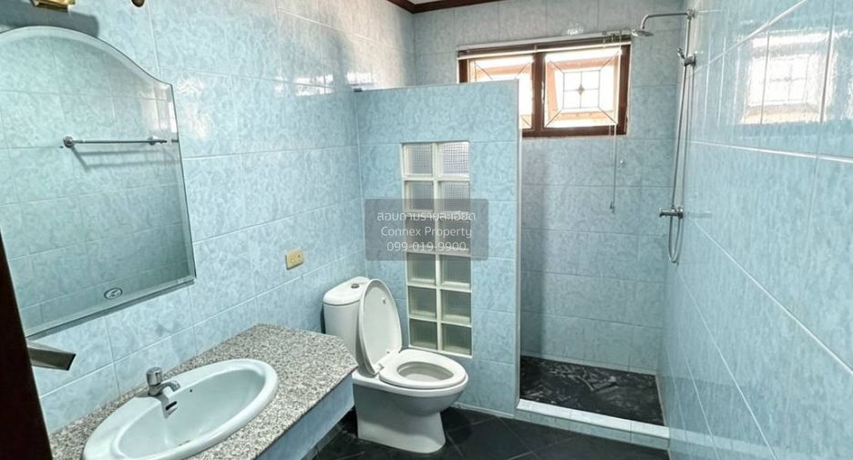 出售 8 卧室 独立屋 在 Mueang Pathum Thani, Pathum Thani