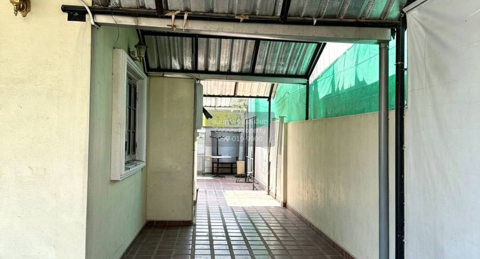 出售 8 卧室 独立屋 在 Mueang Pathum Thani, Pathum Thani
