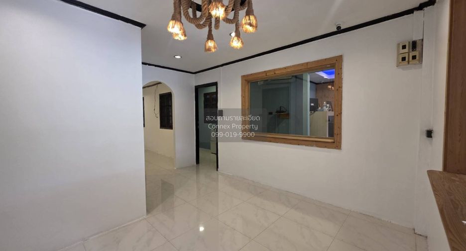 出售 8 卧室 独立屋 在 Mueang Pathum Thani, Pathum Thani