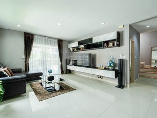 À vendre 4 chambres maison à Min Buri, Bangkok