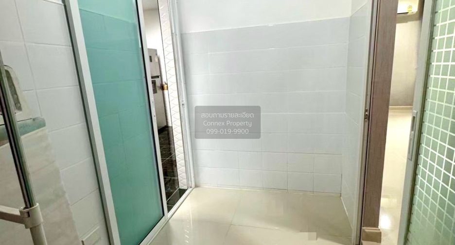 À vendre 4 chambres maison à Min Buri, Bangkok