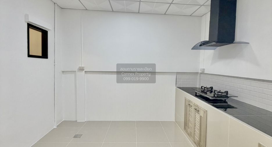 Casa adosada en venta de 3 habitaciones en Bang Bua Thong, Nonthaburi