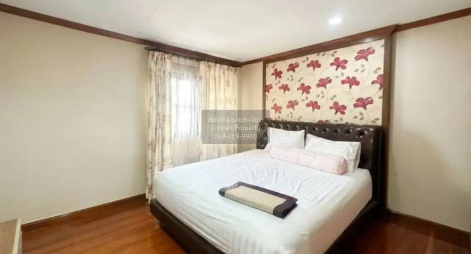 Reihenhaus zum Kauf mit 5 Zimmer in Pak Kret, Nonthaburi