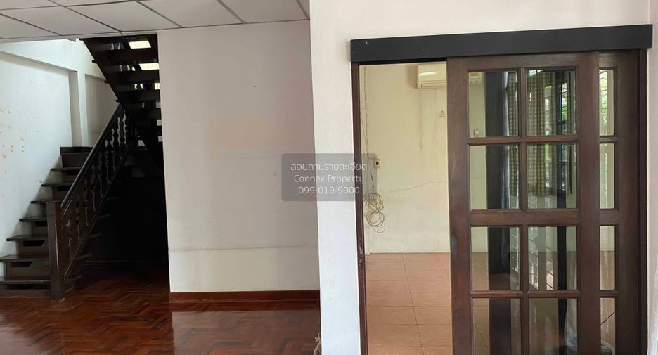 For sale 3 bedrooms house in Pak Kret, Nonthaburi