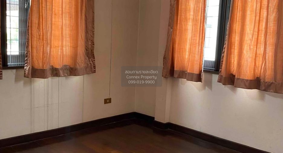For sale 3 bedrooms house in Pak Kret, Nonthaburi