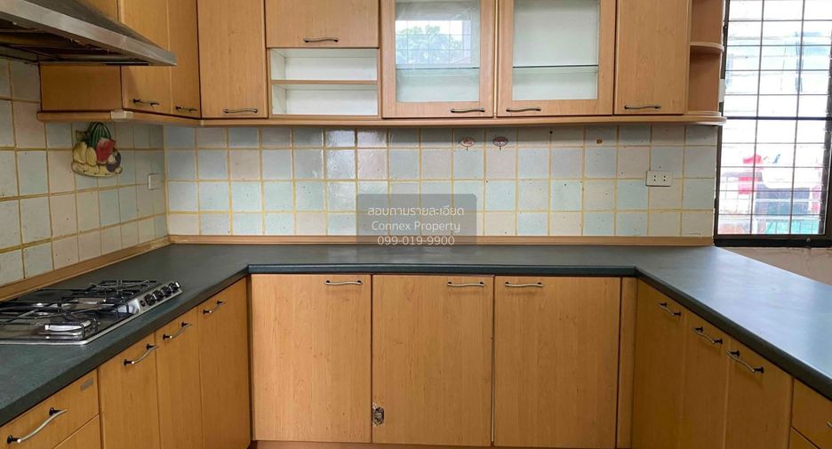 For sale 3 bedrooms house in Pak Kret, Nonthaburi