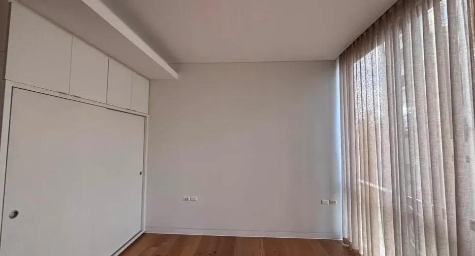 Condo en alquiler de 3 habitaciones en Khlong Toei, Bangkok