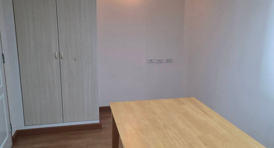 Condo en alquiler de 2 habitaciones en Khlong Toei, Bangkok