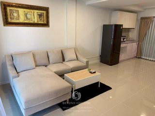 For rent 3 bedrooms townhouse in Khlong Toei, Bangkok